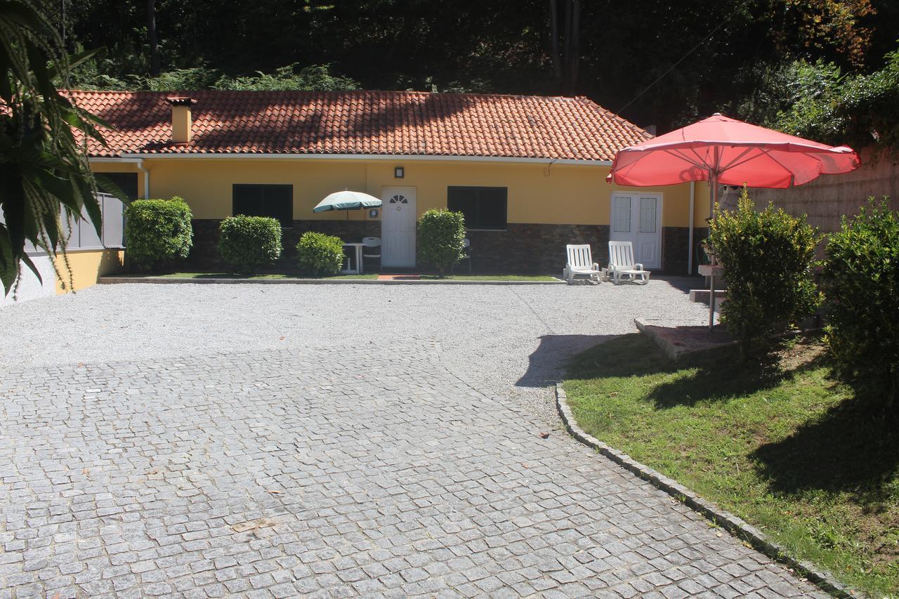 Villa Casinha Dos Cubos à Gerês Extérieur photo